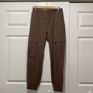 Athleta Chelsea utility jogger size 8